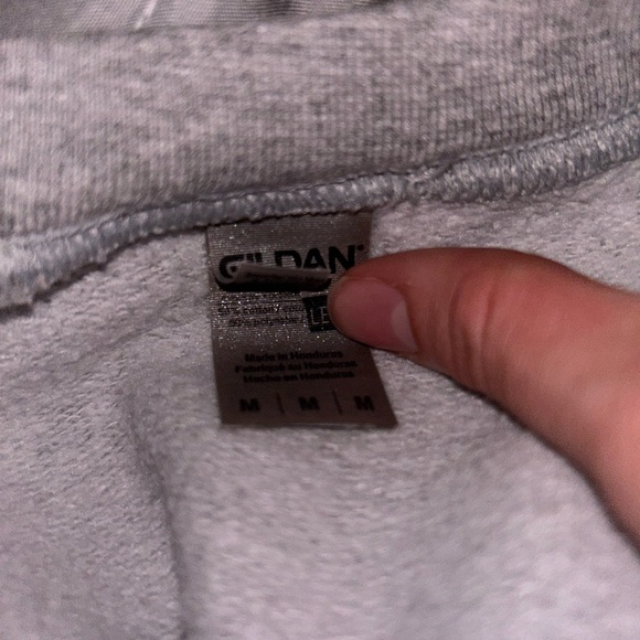 Women’s sweater size medium - Picture 6 of 8